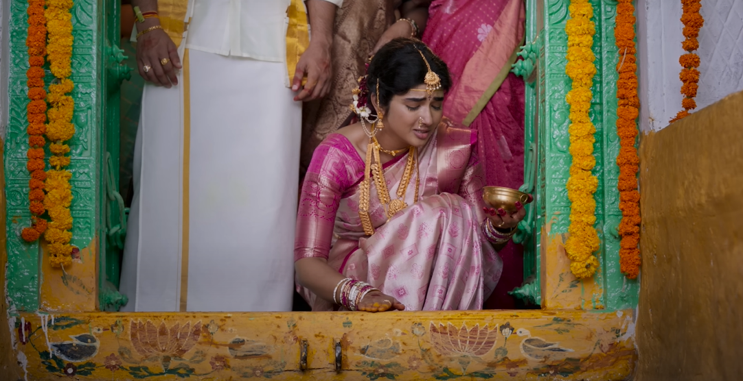 Inthenemo Song Telugu Lyrics