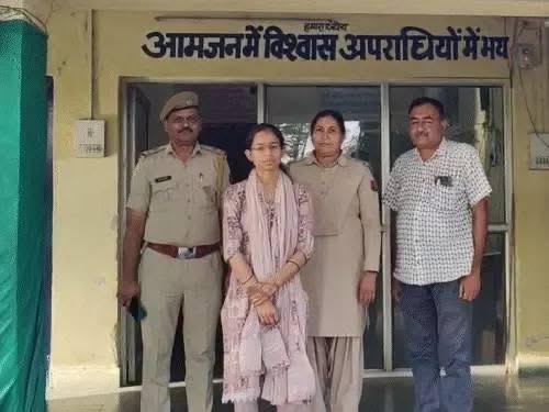ICICI Bank manager who gave customers hats