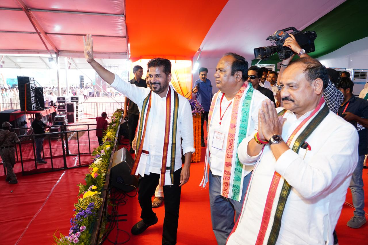 Telangana university with 20 crores