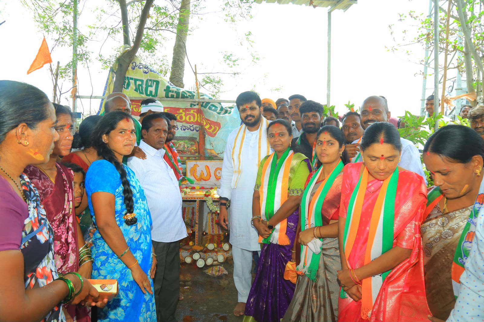 ramayampet-sammakka-sarakka-temple-compound-wall-bhoomi-pooja